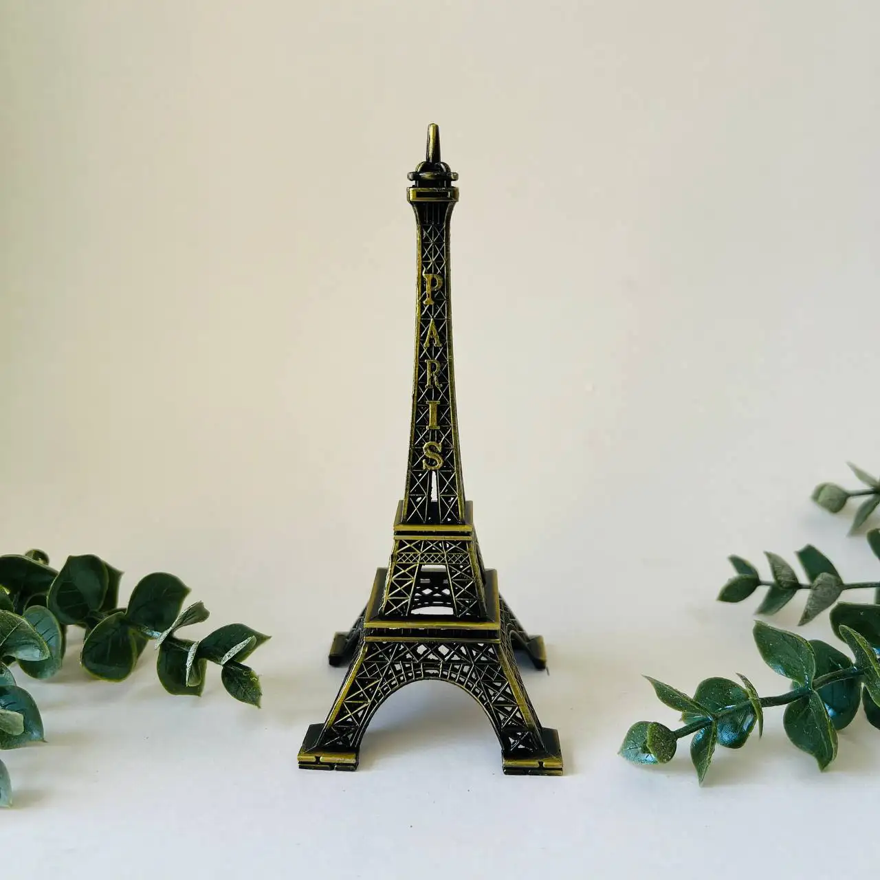 برج ایفل در سه سایز 1، 2 و 3 - تصویر 2