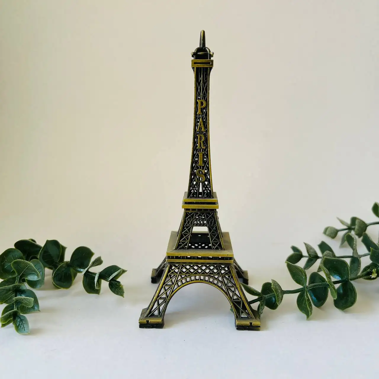 برج ایفل در سه سایز 1، 2 و 3 - تصویر 3