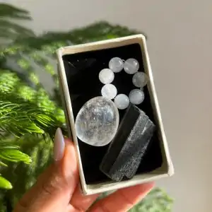 پک درمانگرقمر در عقرب