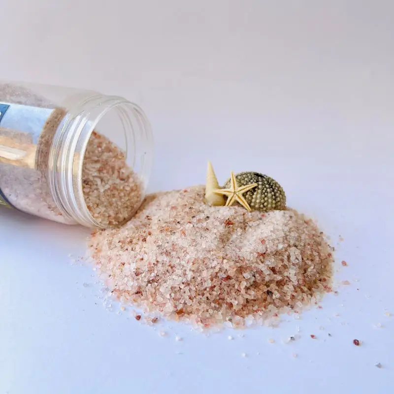 نمک حمام و مسواک