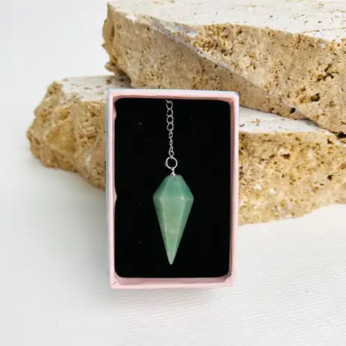 شاقول اونتورین