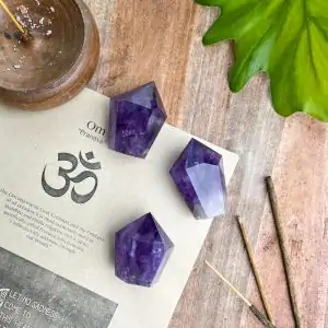 سنگ آمیتیست طبیعی