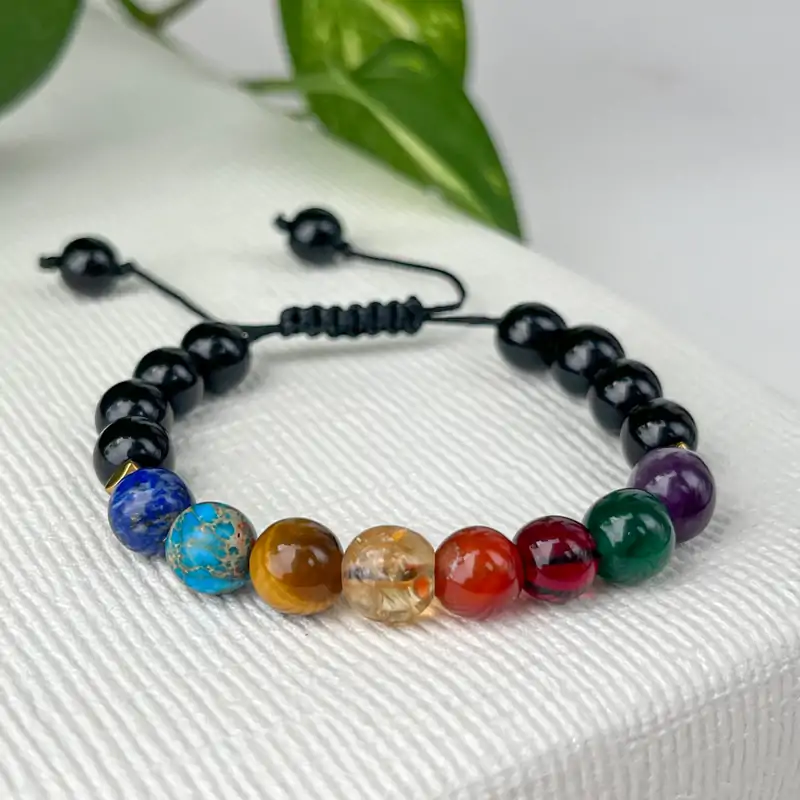 دستبند نورا